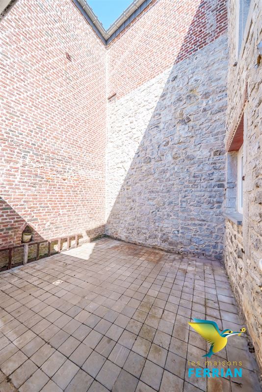 Immeuble de rapport - Appartement(s) à BOUFFIOULX (4 chambres)