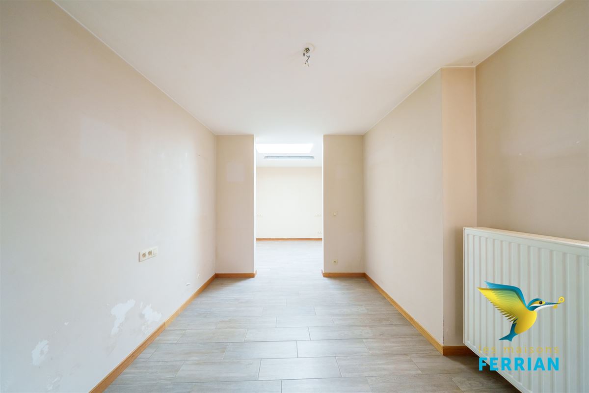 Immeuble de rapport - Appartement(s) à BOUFFIOULX (4 chambres)