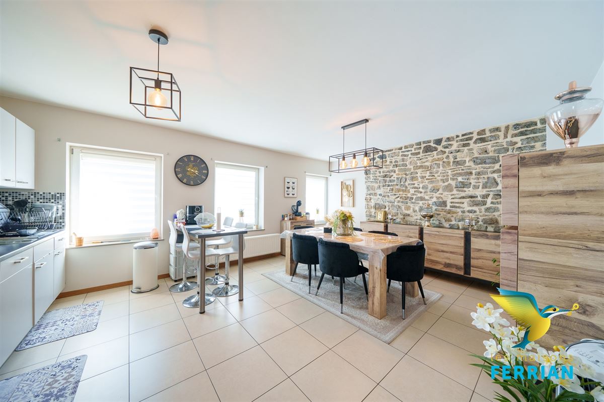 Immeuble de rapport - Appartement(s) à BOUFFIOULX (4 chambres)
