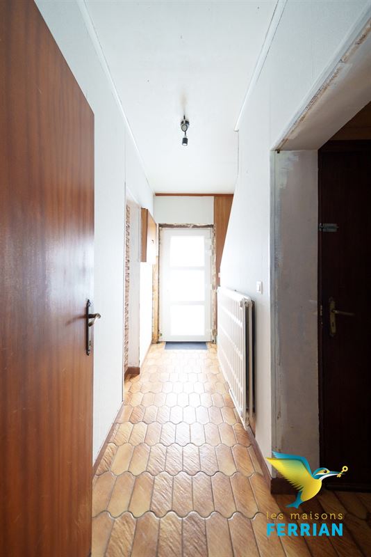 Maison unifamiliale à LA LOUVIÈRE (3 chambres)