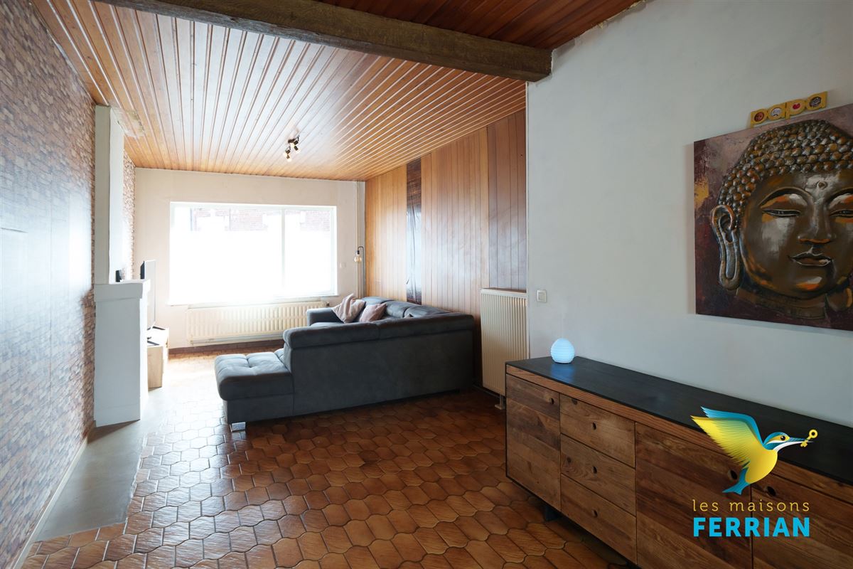 Maison unifamiliale à LA LOUVIÈRE (3 chambres)