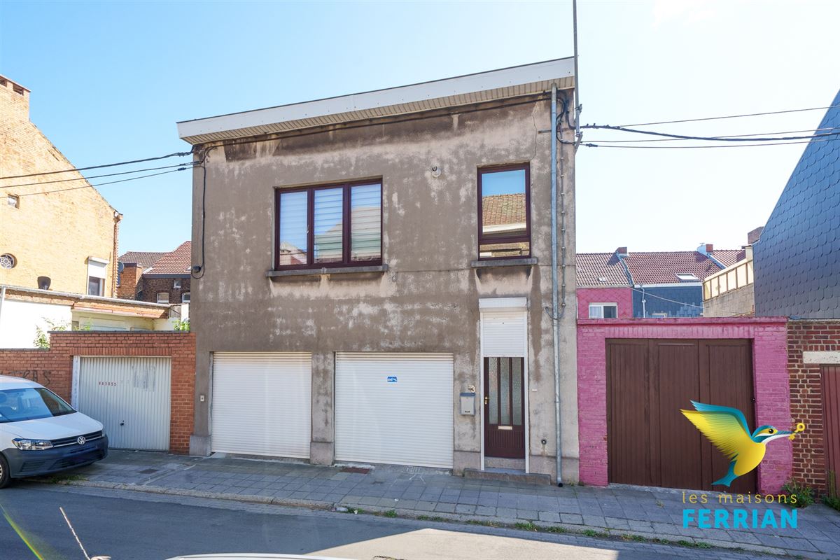 Maison de ville à MONTIGNIES-SUR-SAMBRE (2 chambres)