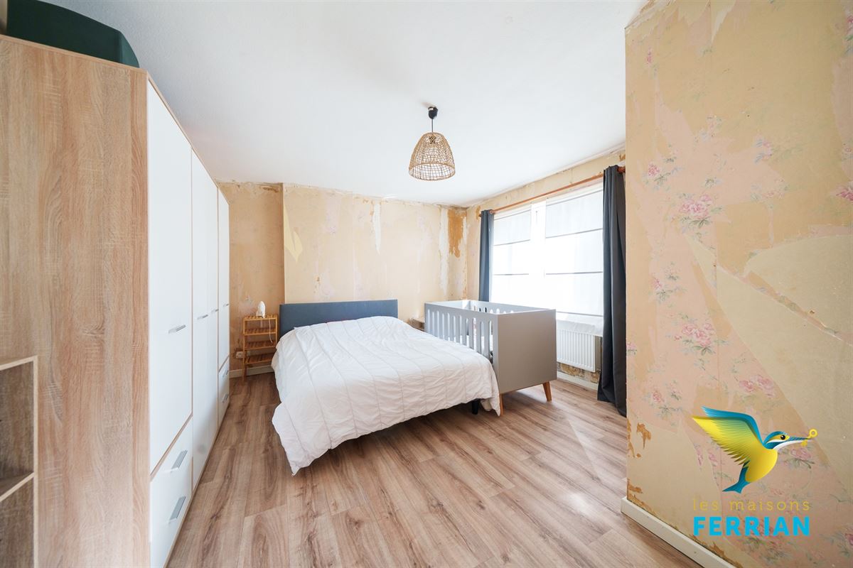 Maison unifamiliale à LA LOUVIÈRE (3 chambres)