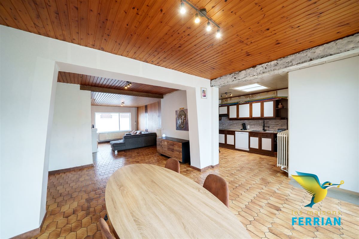 Maison unifamiliale à LA LOUVIÈRE (3 chambres)