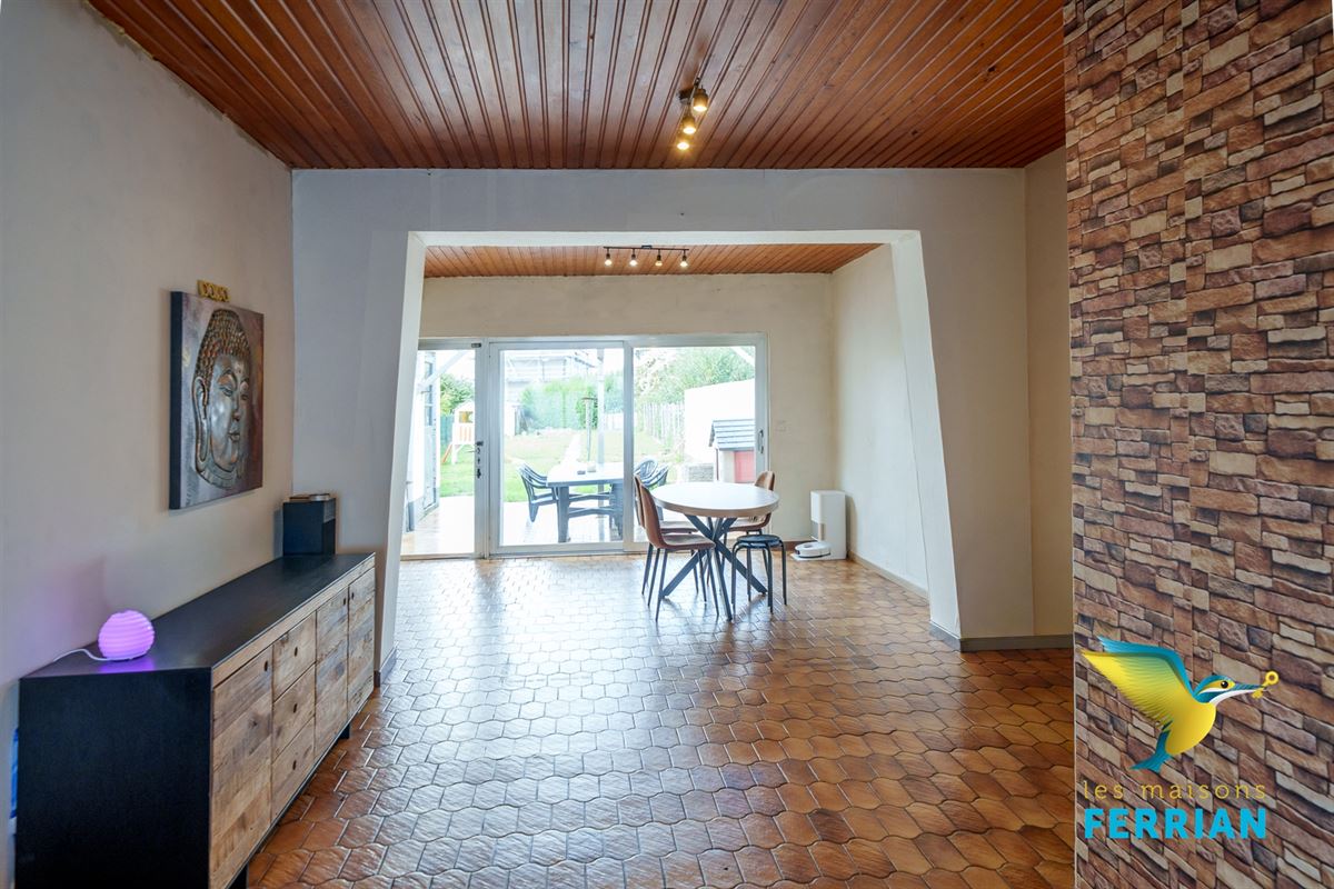 Maison unifamiliale à LA LOUVIÈRE (3 chambres)