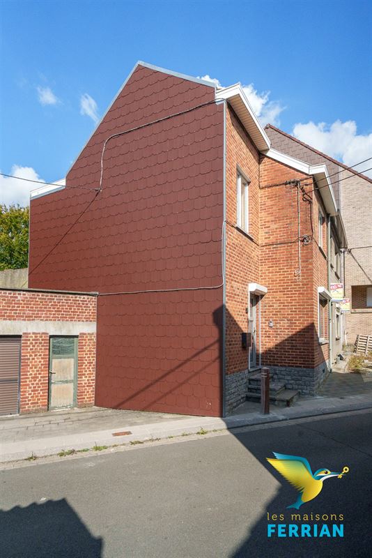 Maison unifamiliale à LA LOUVIÈRE (3 chambres)