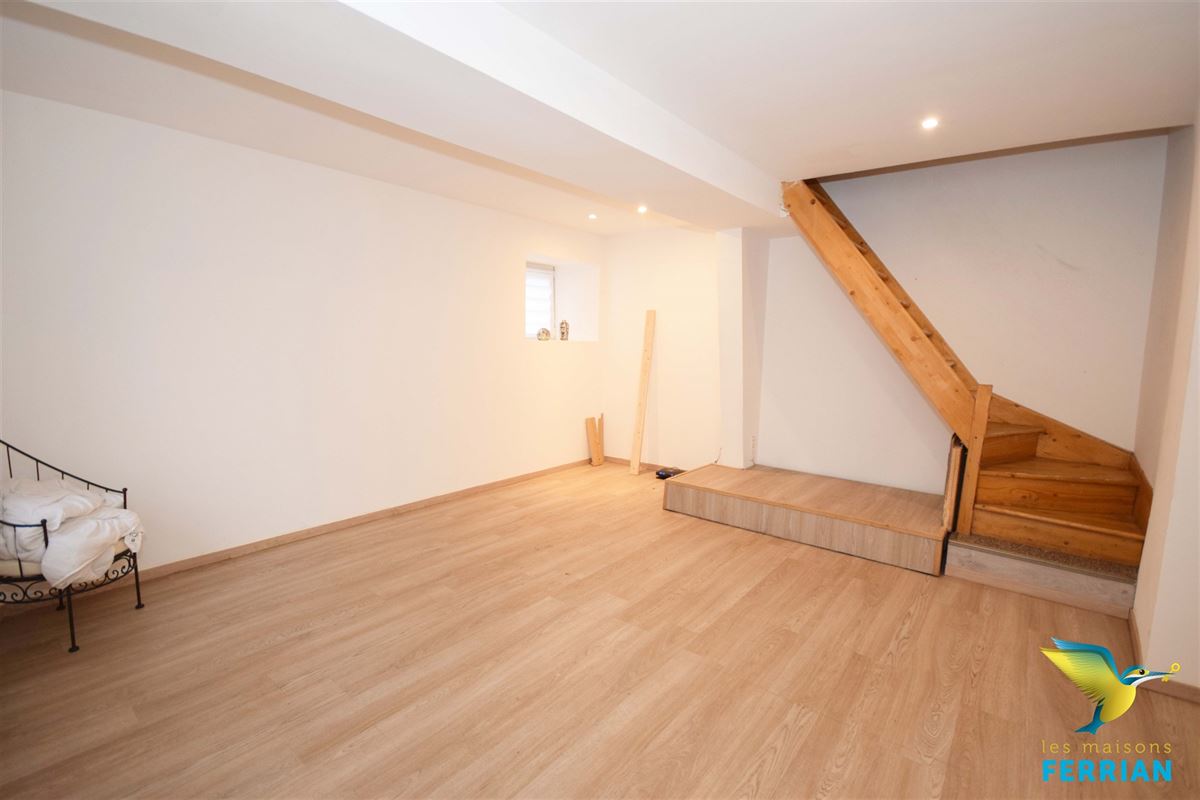 Maison à COURCELLES (3 chambres)