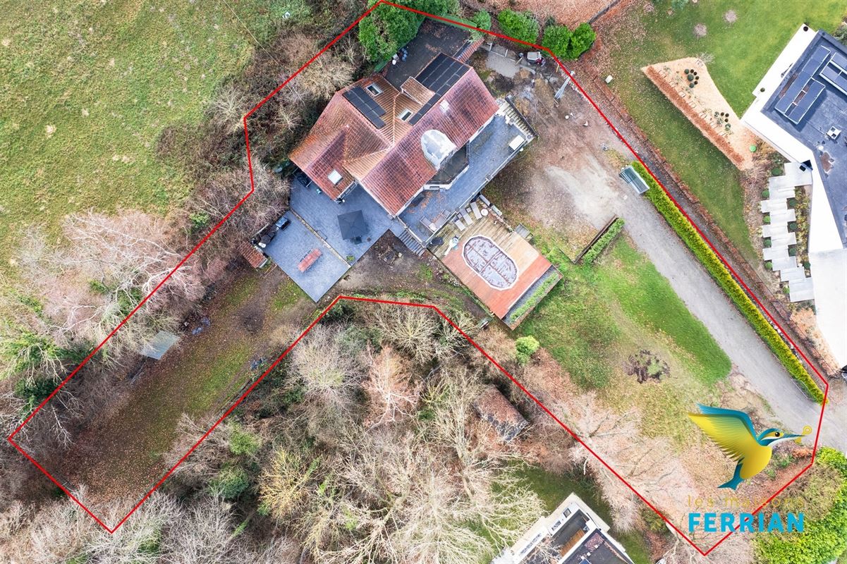 Villa à Court-Saint-Etienne (4 chambres)