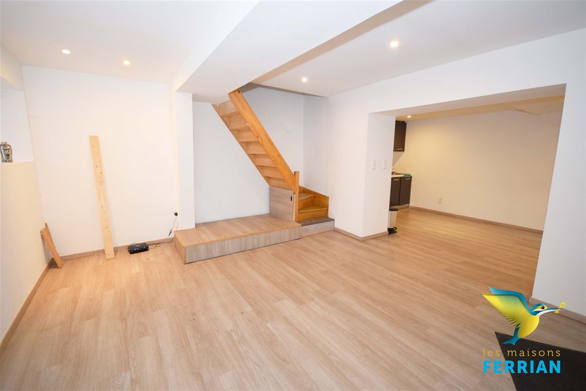 Maison à COURCELLES (3 chambres)