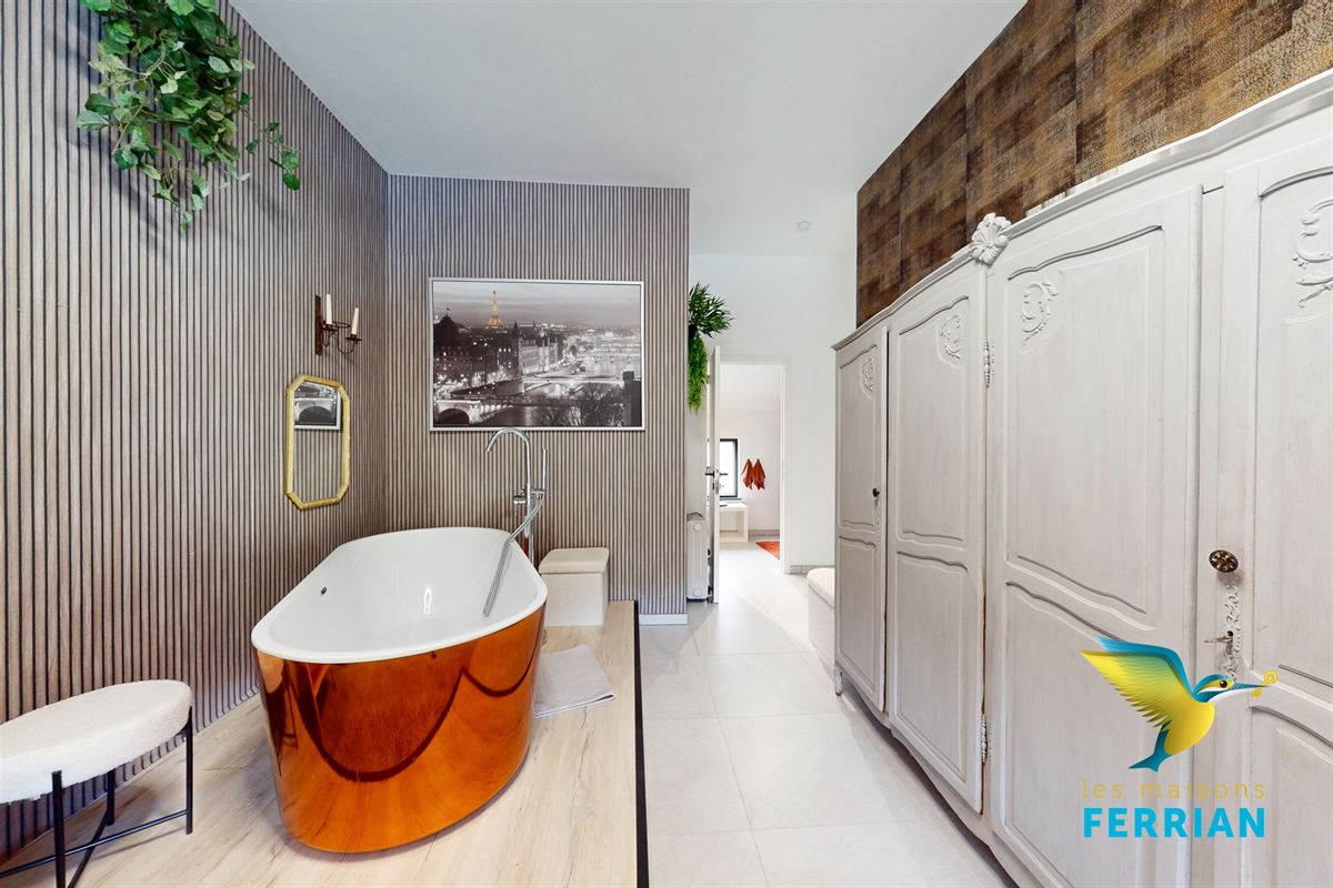 Immeuble de rapport à HERMETON-SUR-MEUSE (4 chambres)