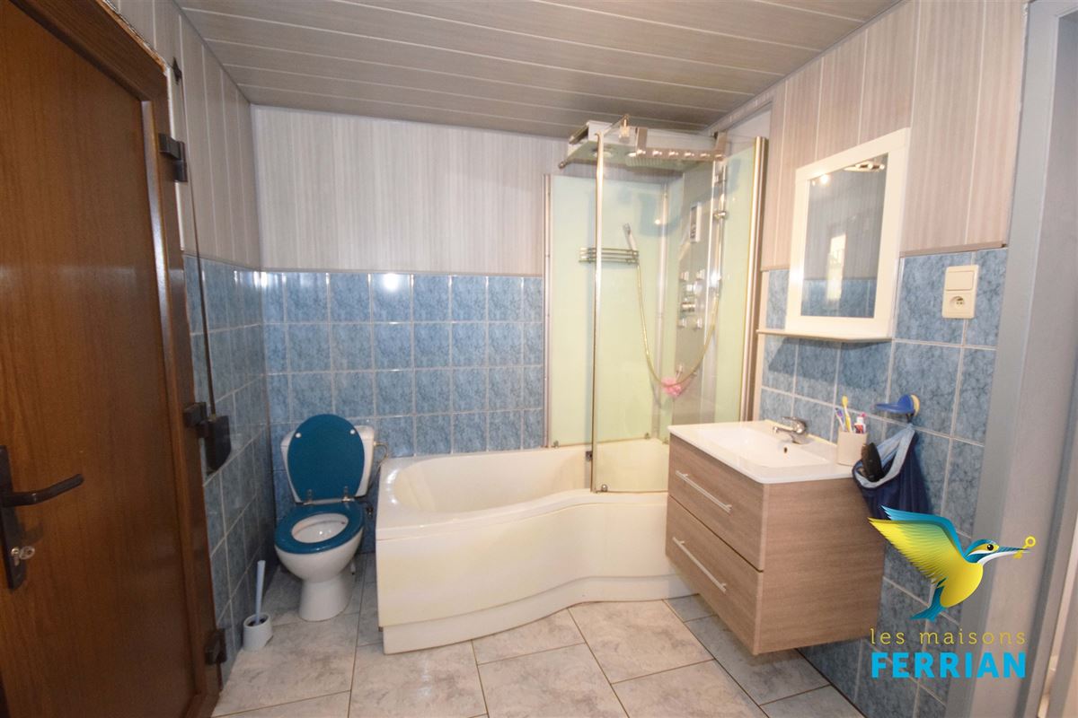 Maison unifamiliale à CHÂTELINEAU (4 chambres)