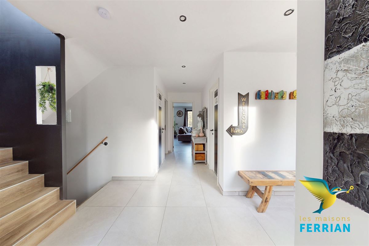 Immeuble de rapport à HERMETON-SUR-MEUSE (4 chambres)