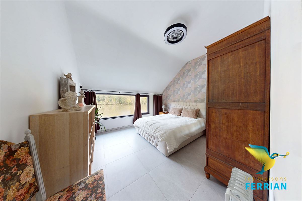 Immeuble de rapport à HERMETON-SUR-MEUSE (4 chambres)