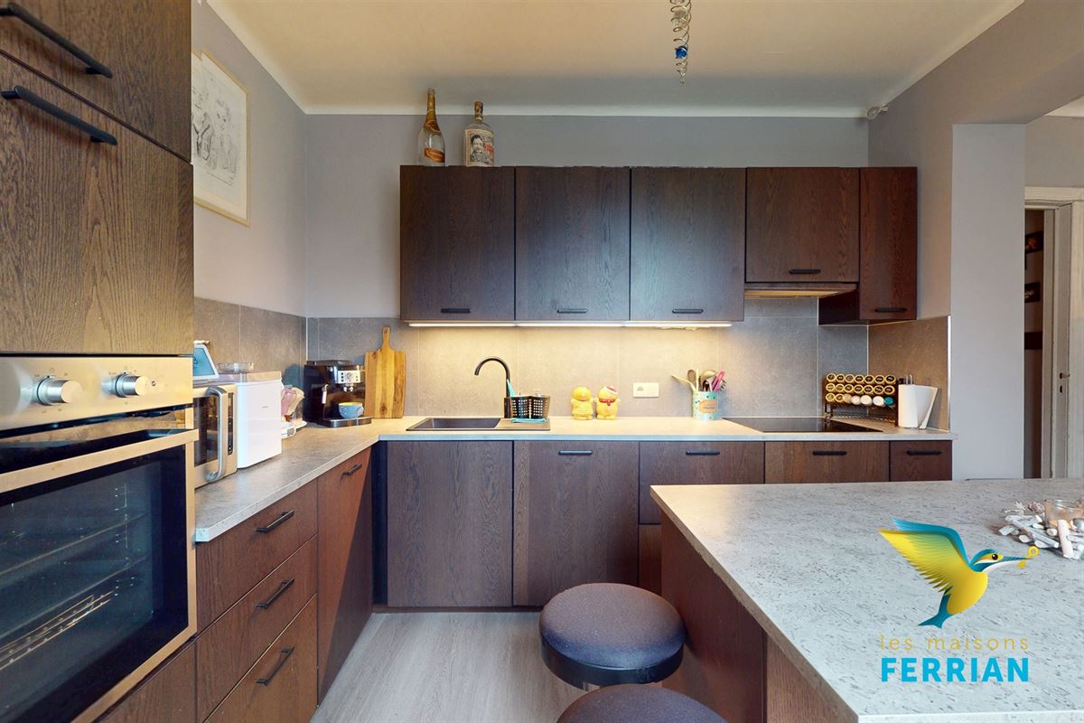 Immeuble de rapport - Commercial à Evere (4 chambres)