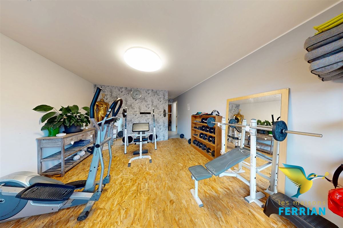 Immeuble de rapport à HERMETON-SUR-MEUSE (4 chambres)