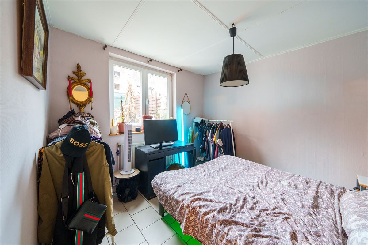 Appartement à CHARLEROI (2 chambres)