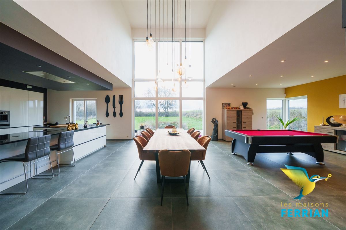 Villa à LEERNES (3 chambres)