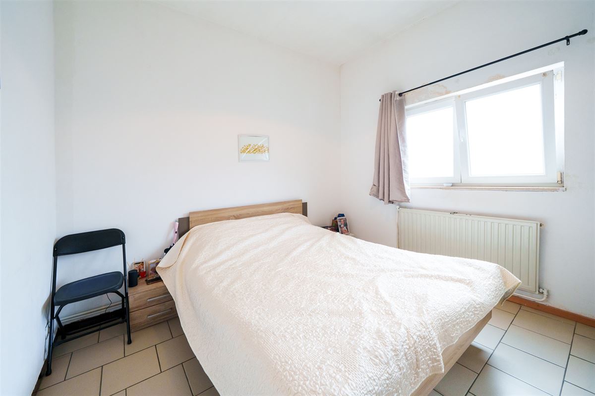 Appartement à CHARLEROI (3 chambres)