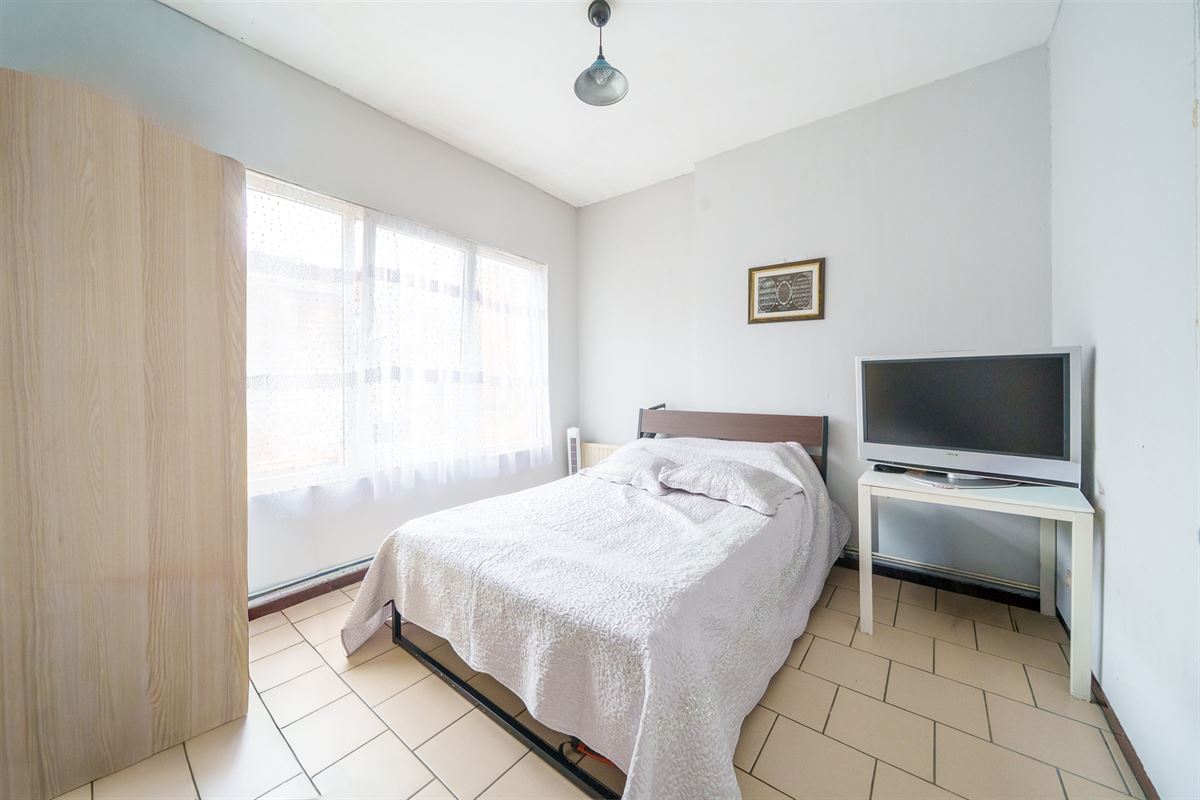 Appartement à CHARLEROI (3 chambres)