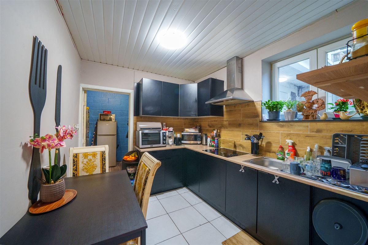 Appartement à CHARLEROI (2 chambres)