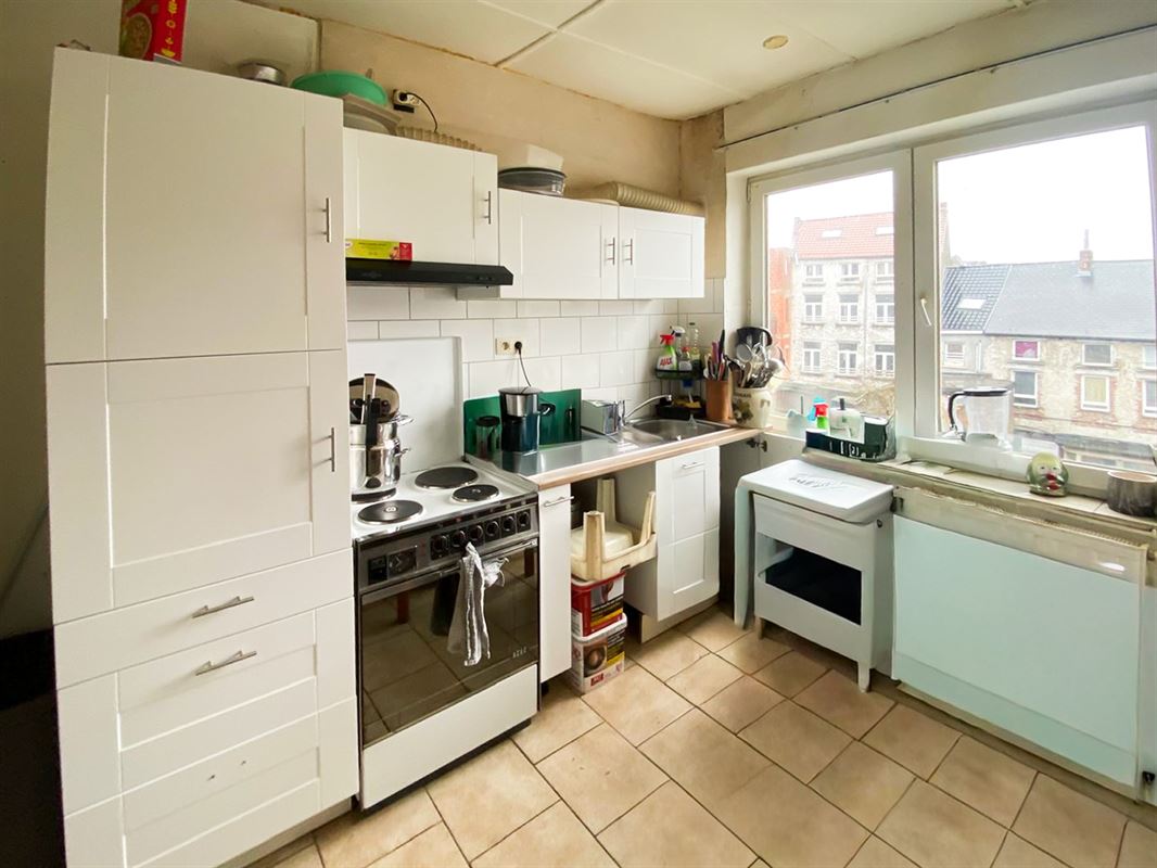 Appartement à CHARLEROI (3 chambres)