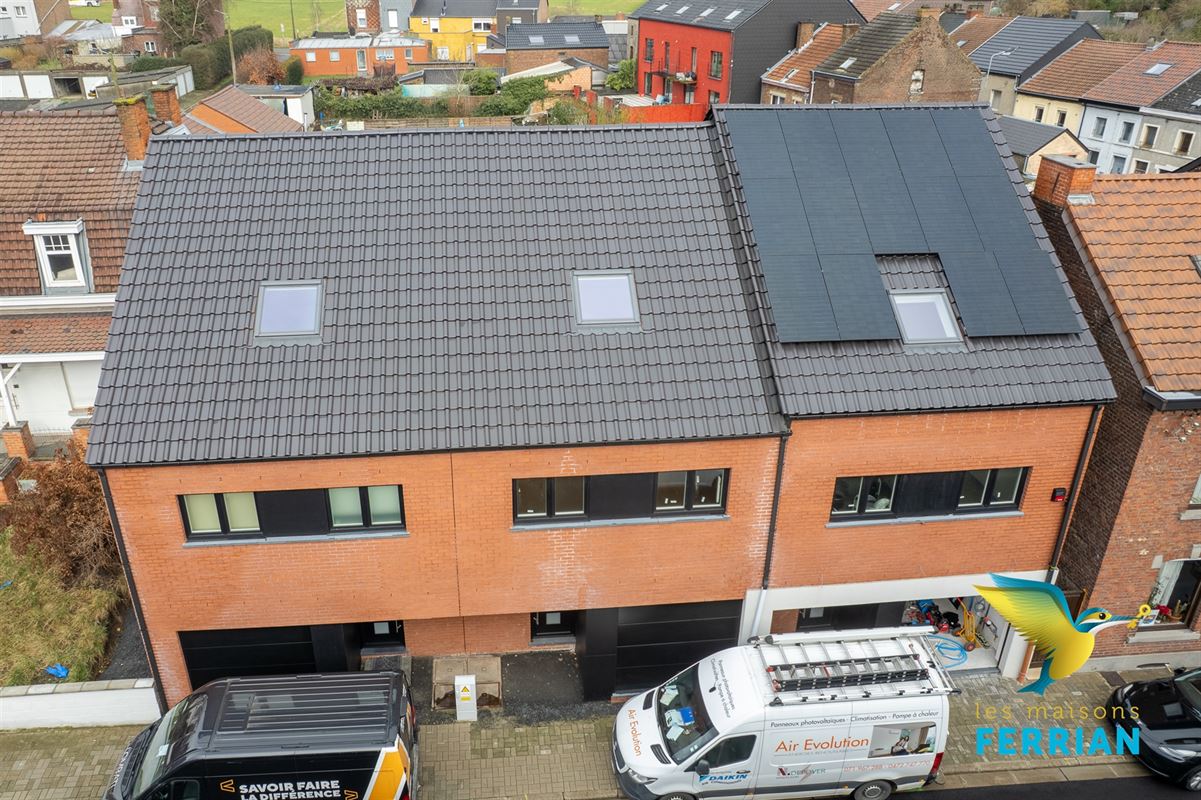 Maison unifamiliale à Haine-Saint-Pierre (5 chambres)