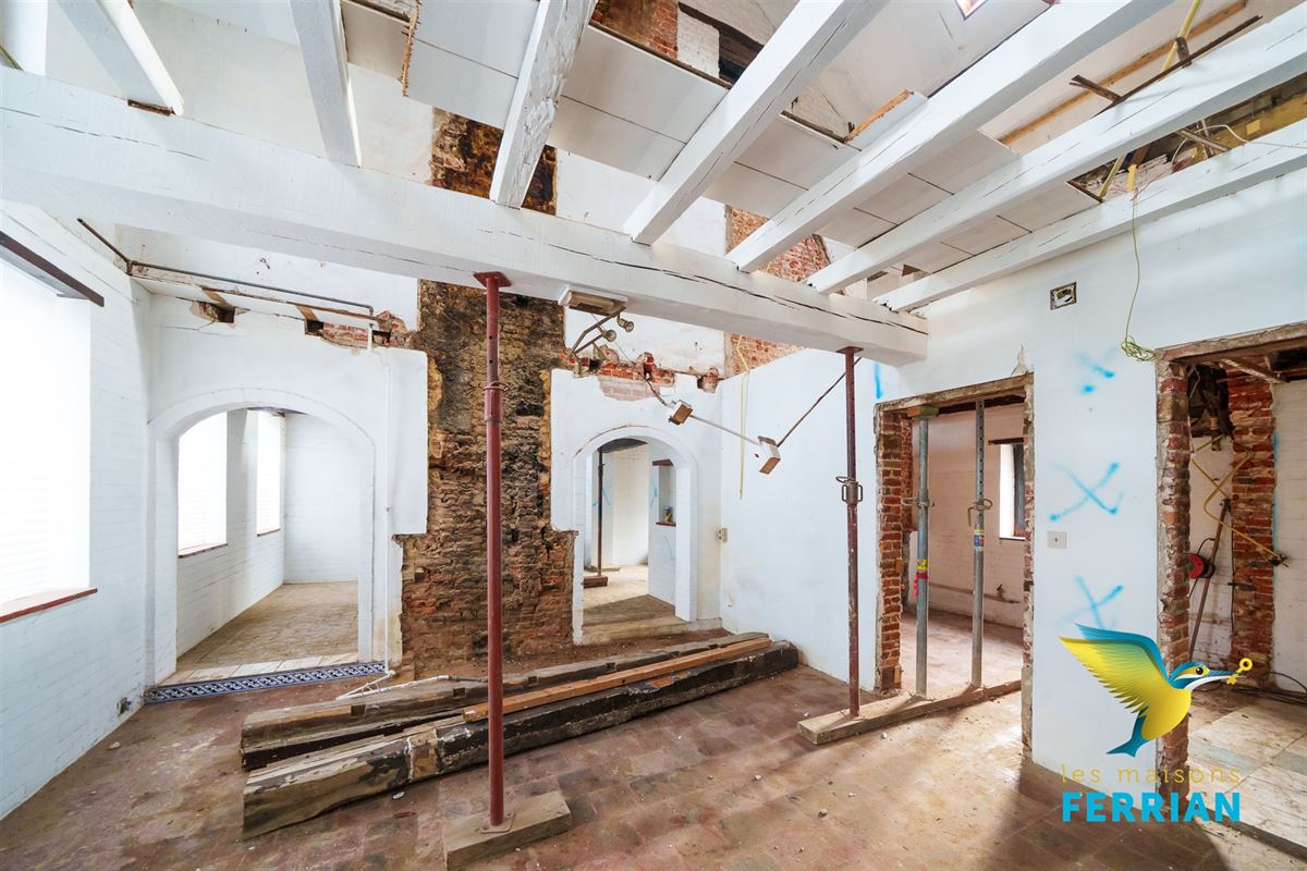 Immeuble de rapport à Sint-Genesius-Rode (10 chambres)