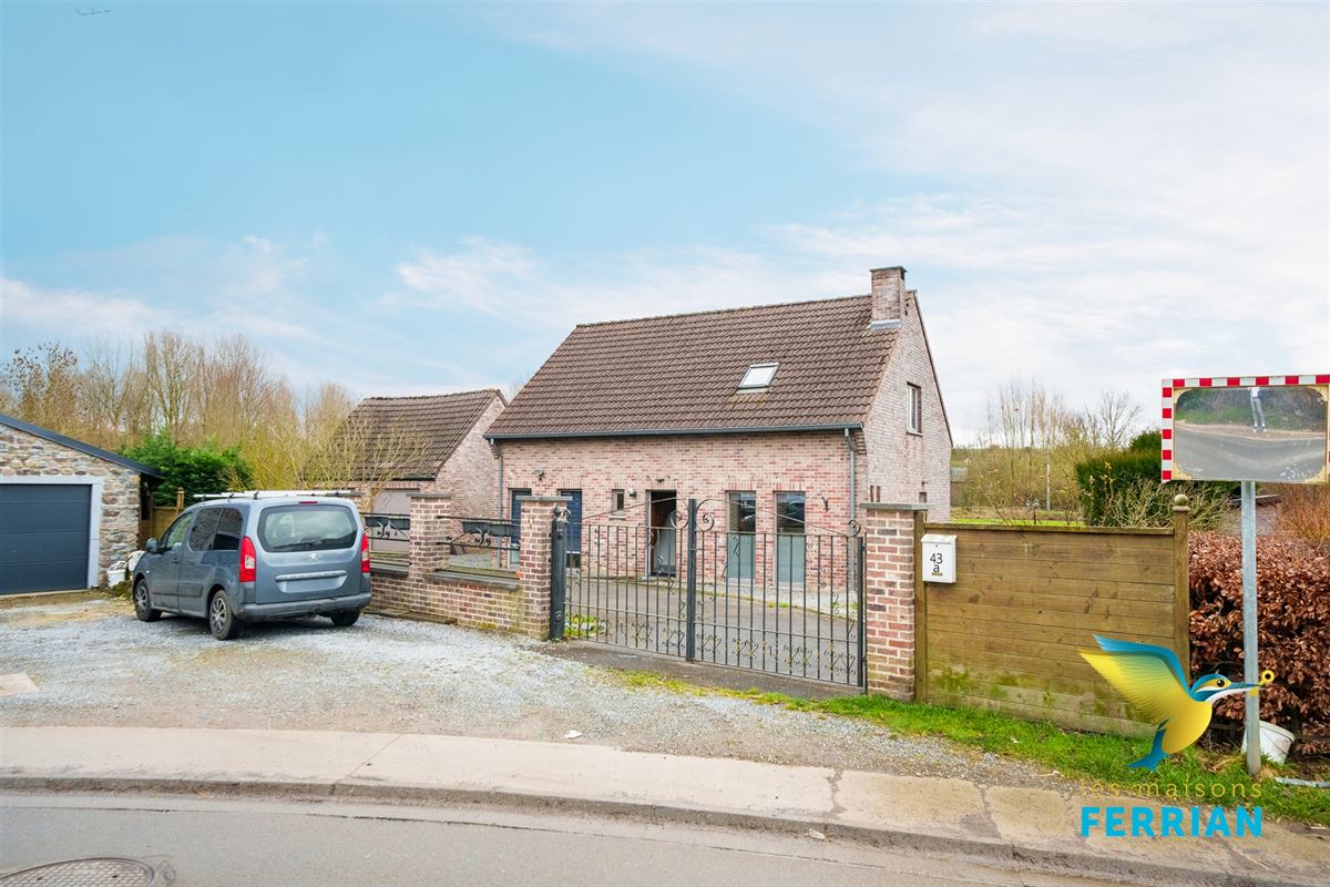 Villa à Tongrinne (4 chambres)