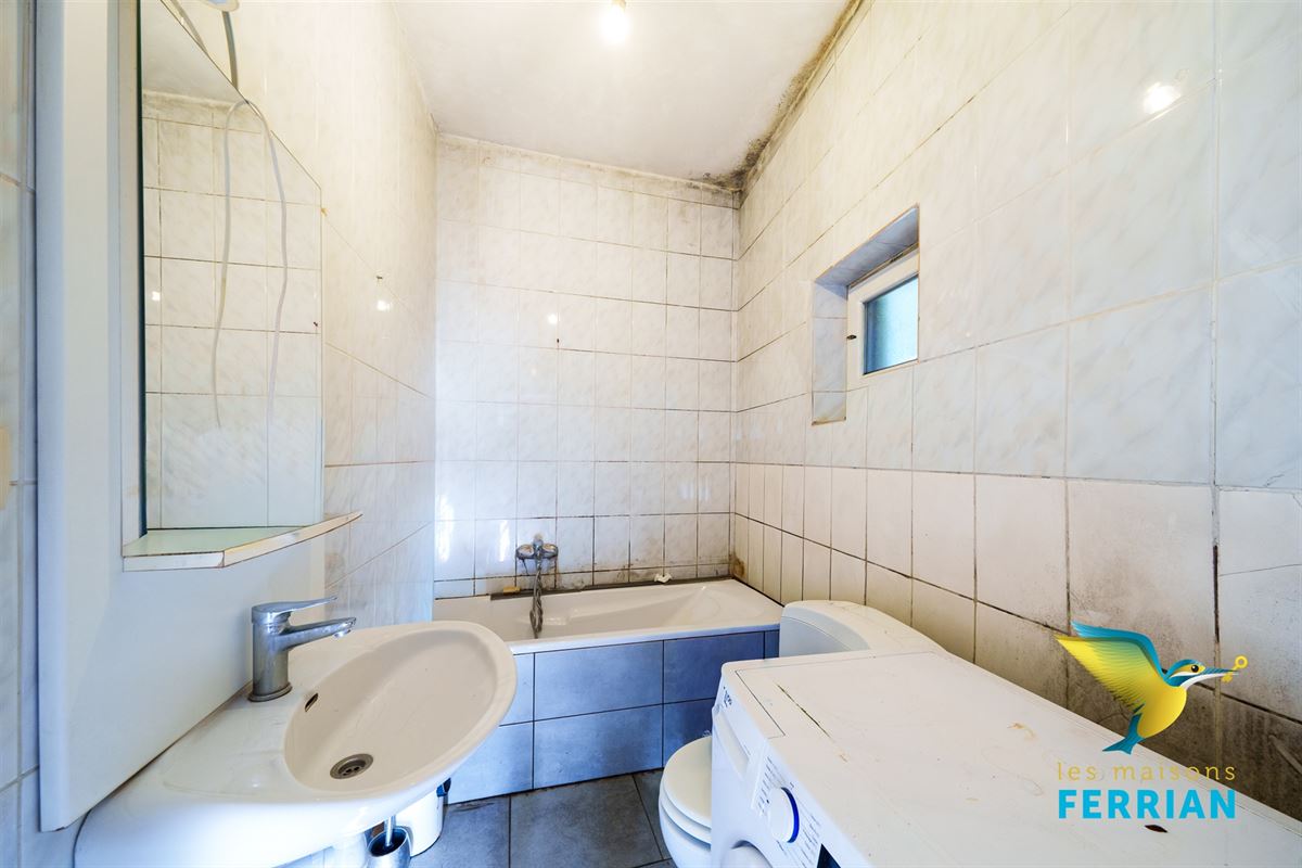 Immeuble de rapport à Lambusart (8 chambres)