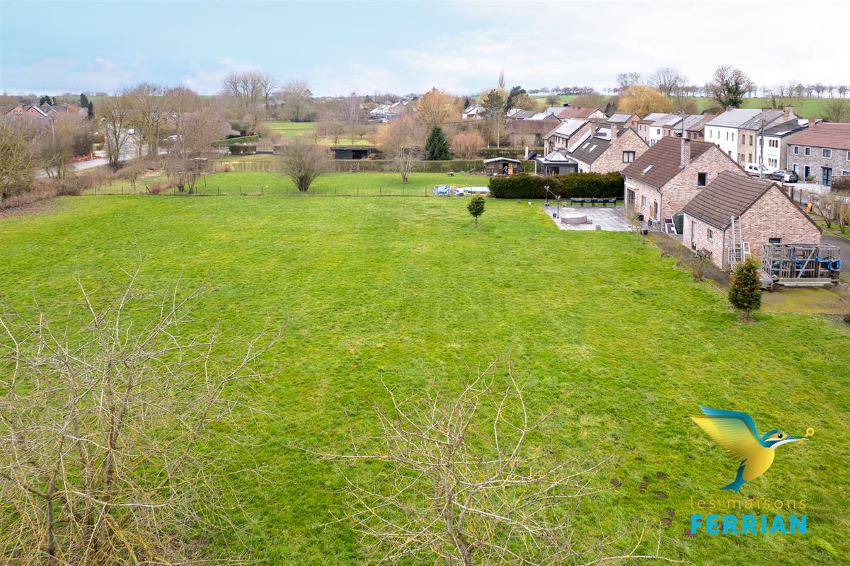 Villa à Tongrinne (4 chambres)