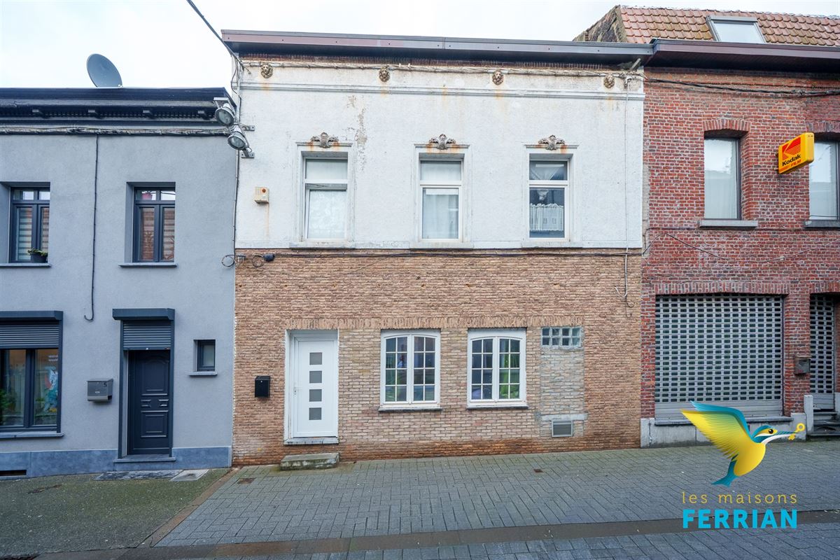 Maison mitoyenne à La Louvière (4 chambres)