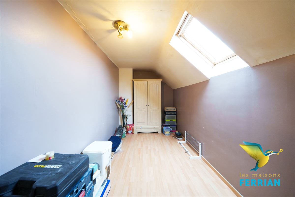 Villa à Tongrinne (4 chambres)