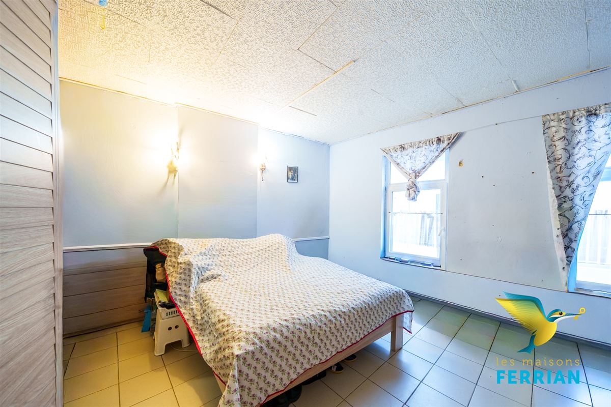 Maison mitoyenne à La Louvière (4 chambres)