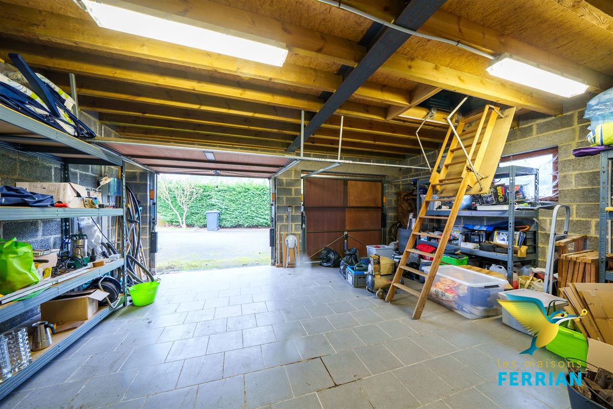 Villa à Tongrinne (4 chambres)