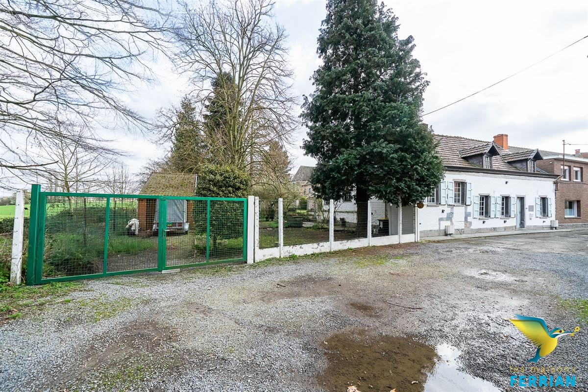 Maison à ECAUSSINNES (4 chambres)