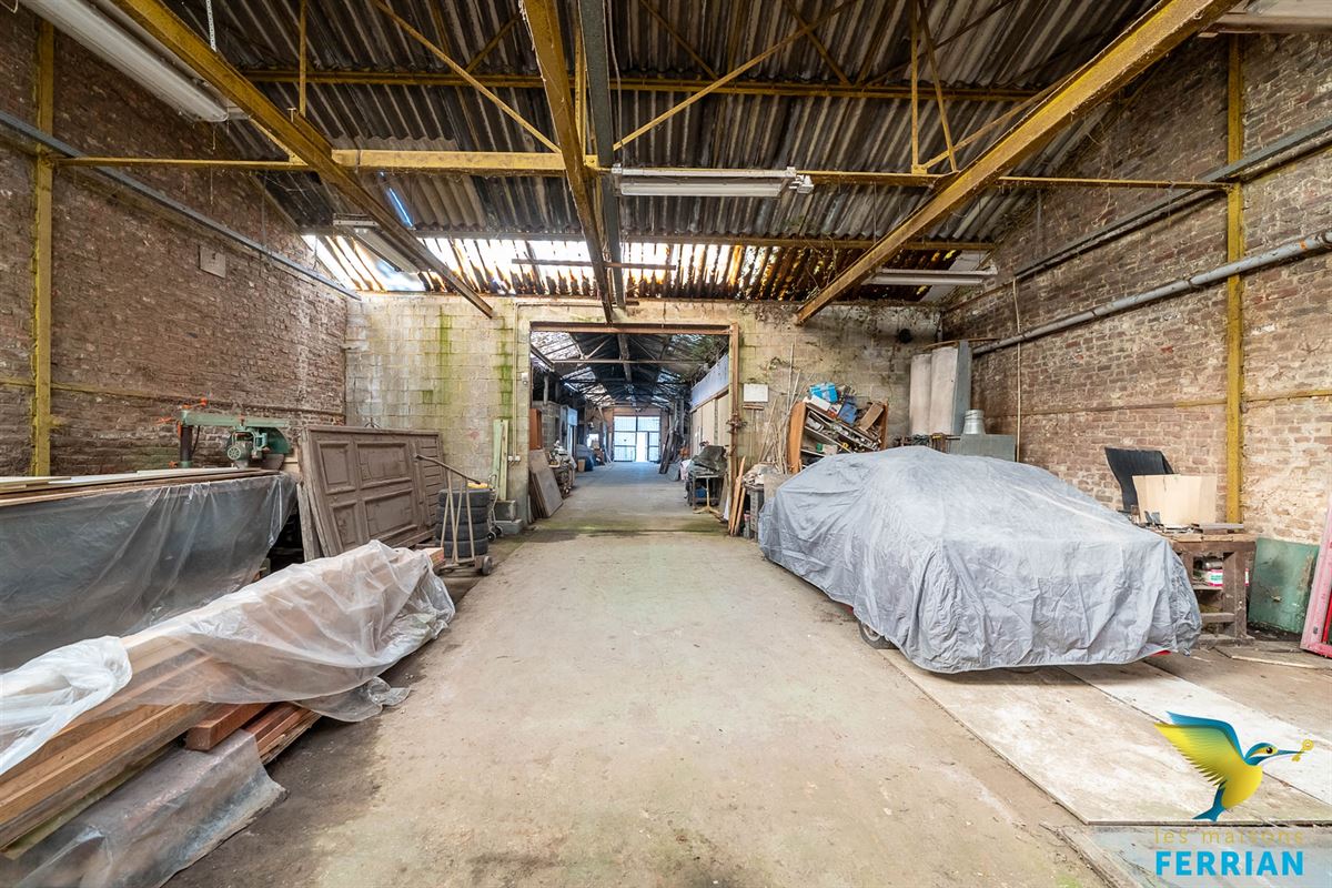 Entrepôt à GILLY (0 chambre)