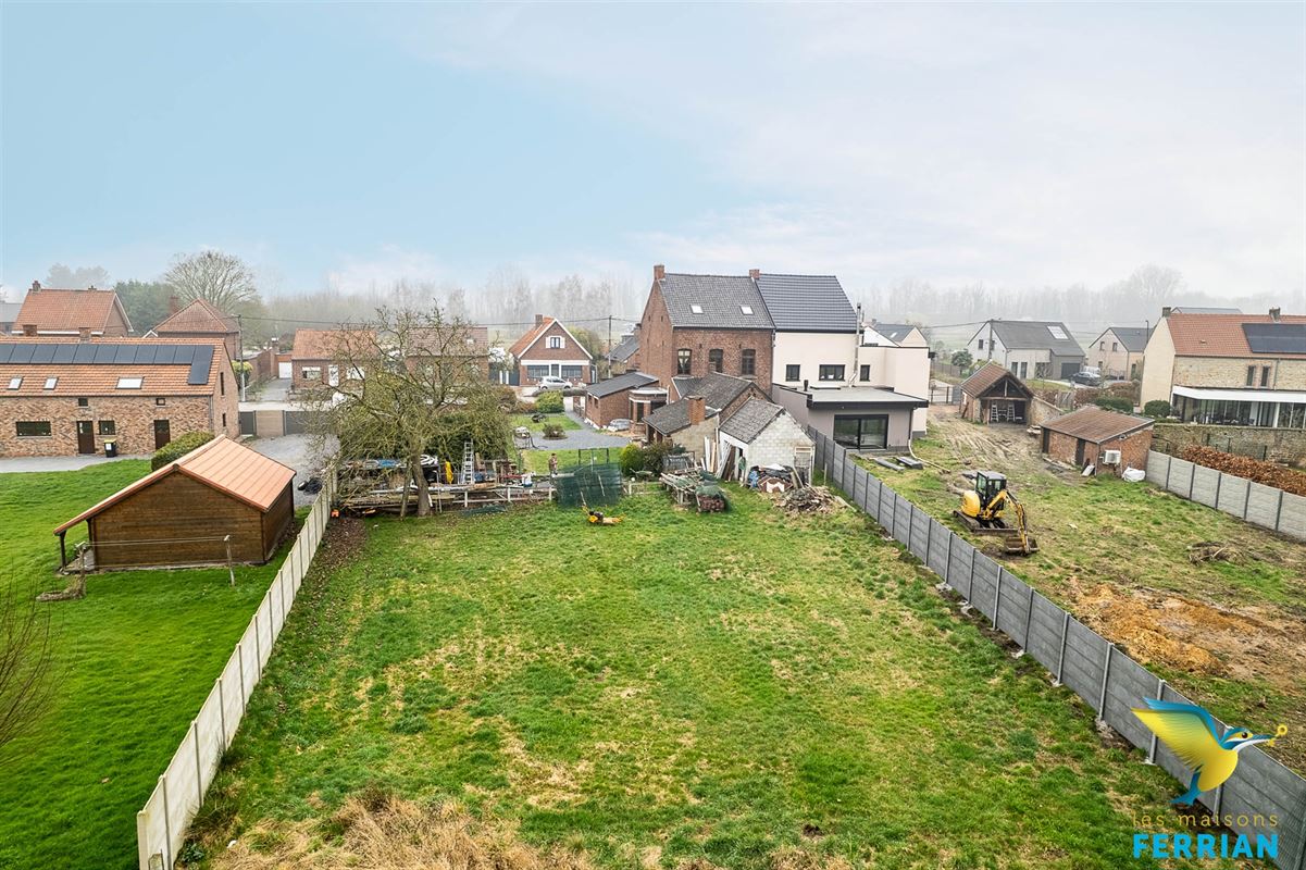Maison unifamiliale à HAUTRAGE (6 chambres)