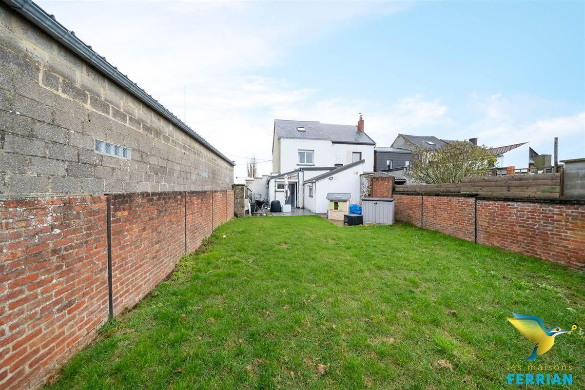 Maison unifamiliale à LODELINSART (3 chambres)