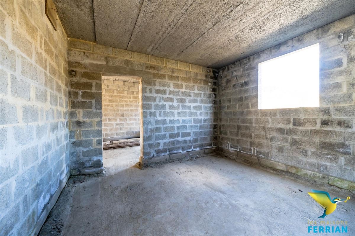 Maison à ANHÉE (3 chambres)