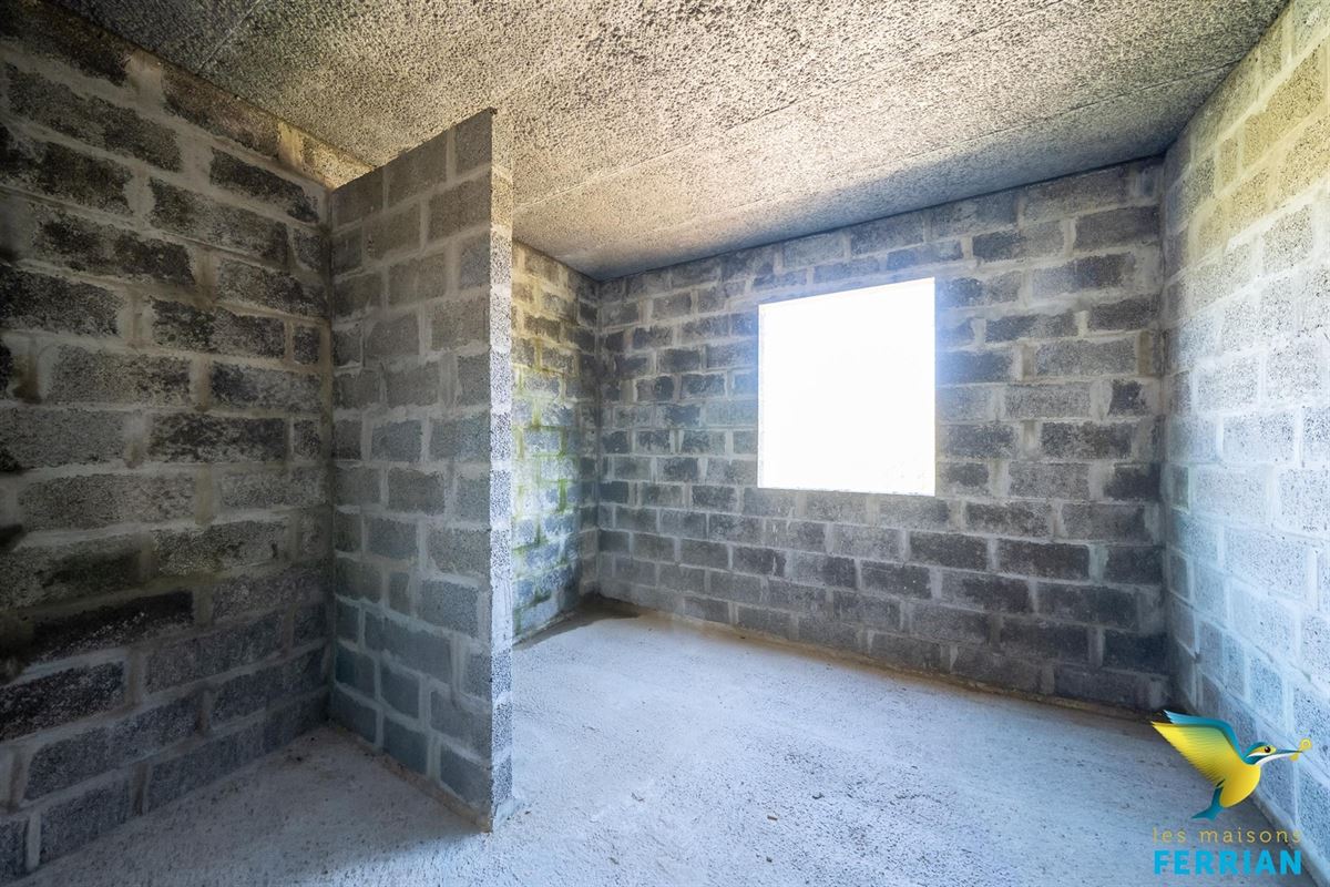 Maison à ANHÉE (3 chambres)