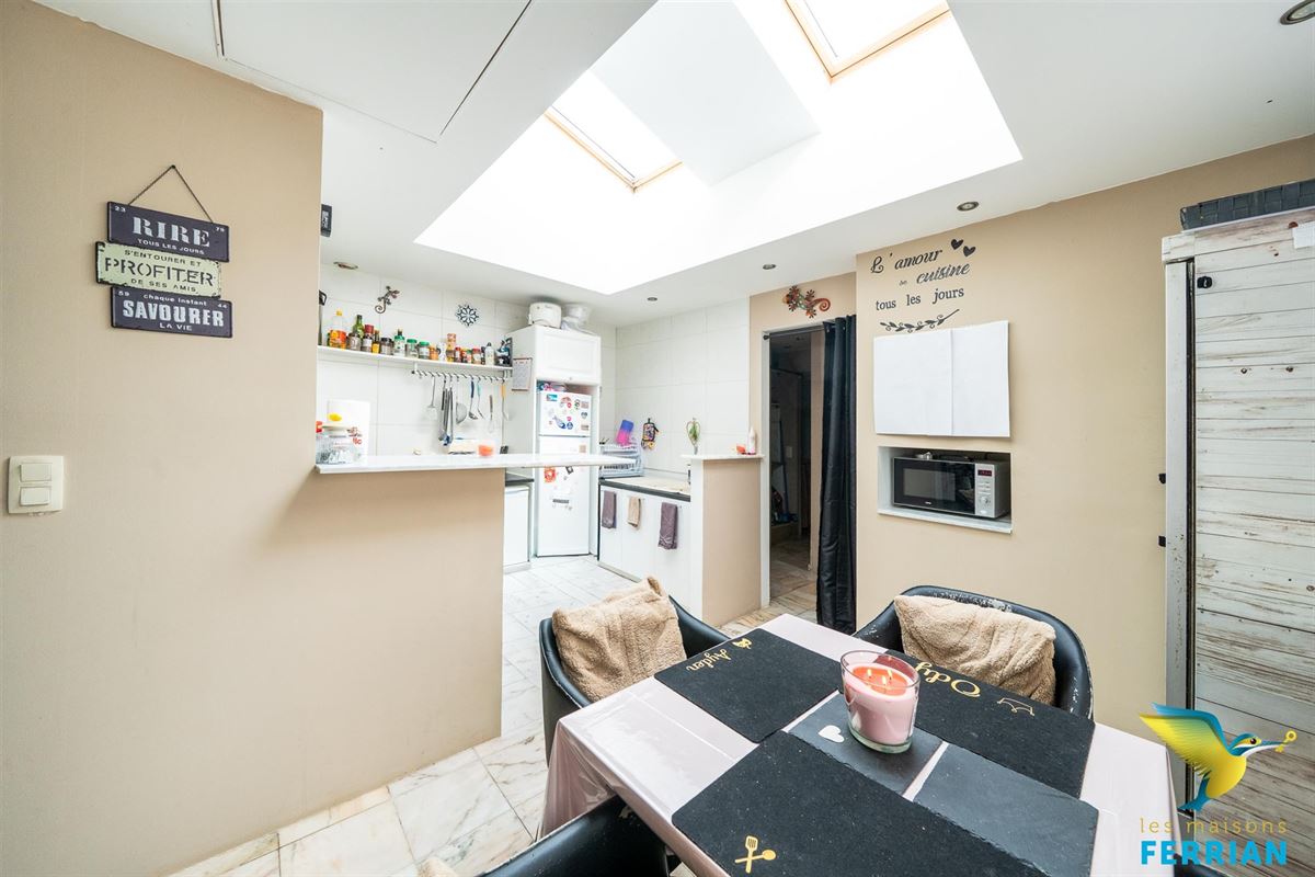 Maison unifamiliale à NEERHEYLISSEM (4 chambres)
