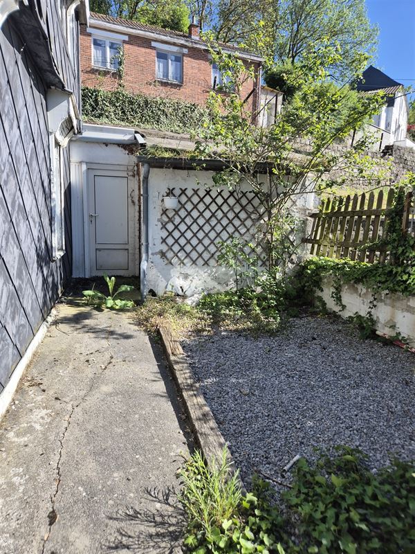 Maison unifamiliale à AUVELAIS (2 chambres)