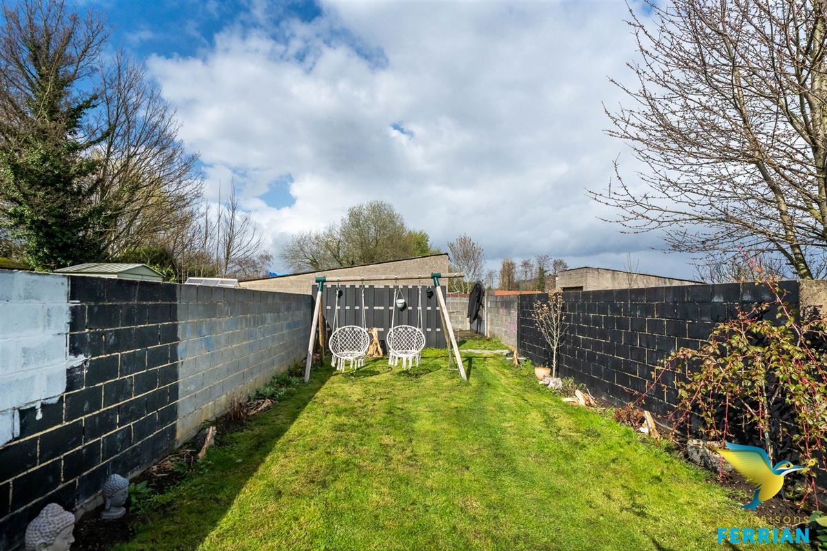 Maison unifamiliale à CHÂTELINEAU (4 chambres)