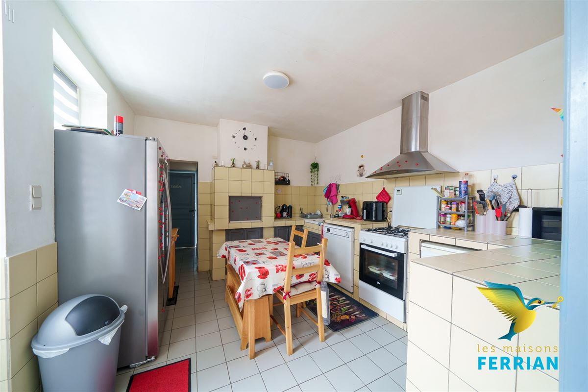 Maison à Chapelle-lez-Herlaimont (4 chambres)