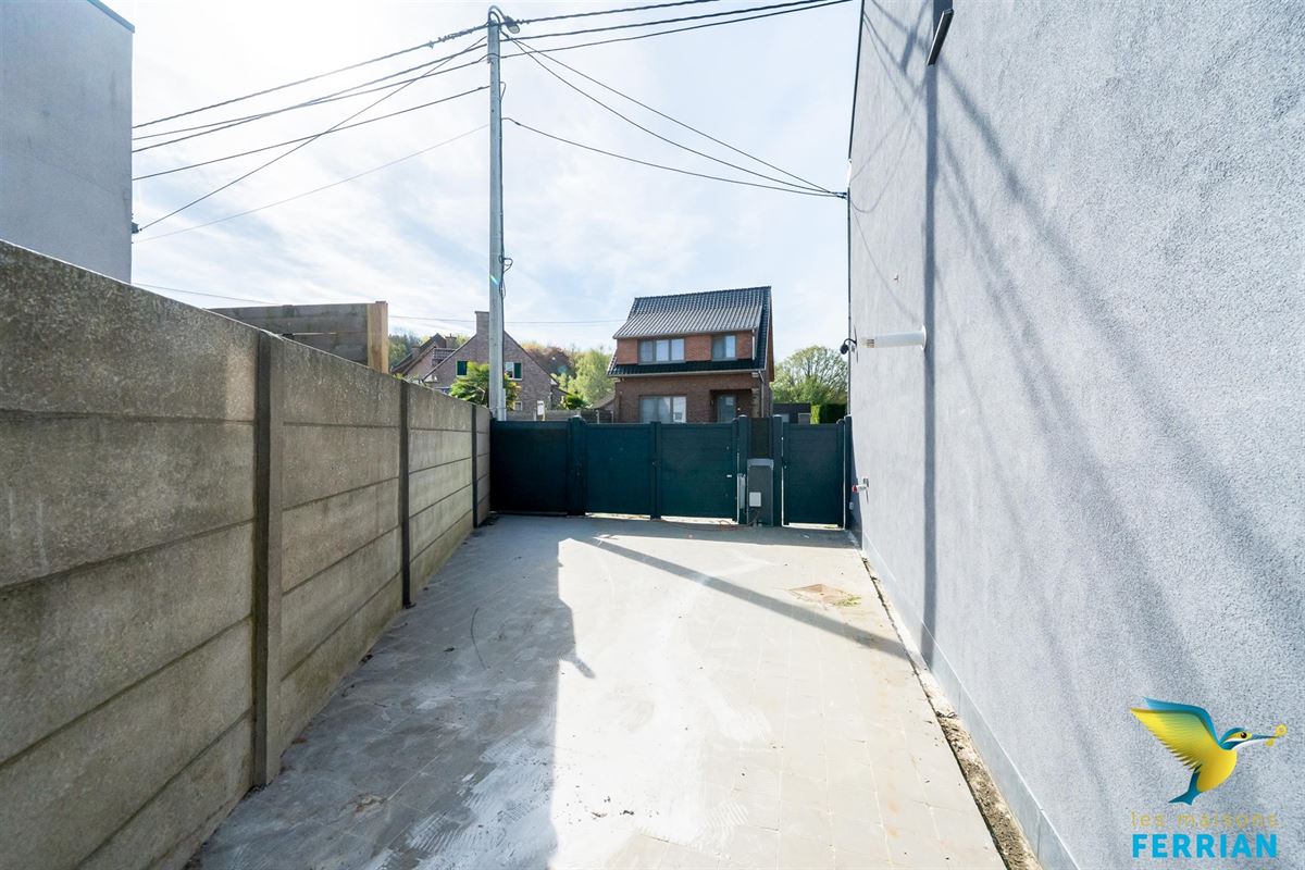 Maison à LEMBEEK (5 chambres)