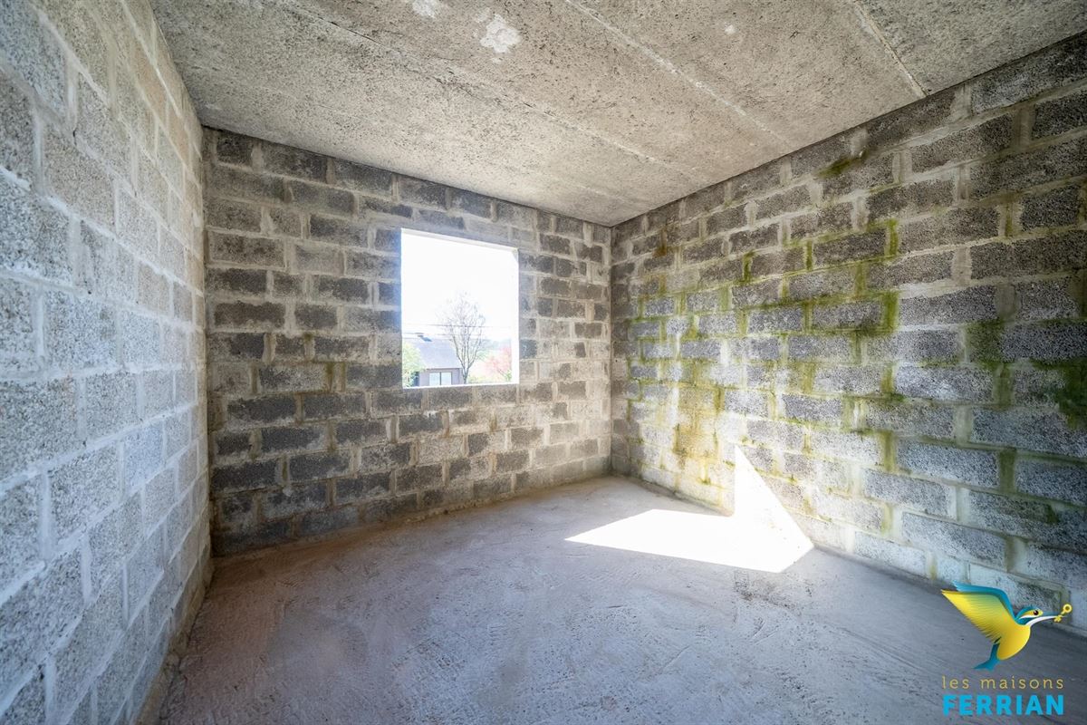 Maison à ANHÉE (3 chambres)