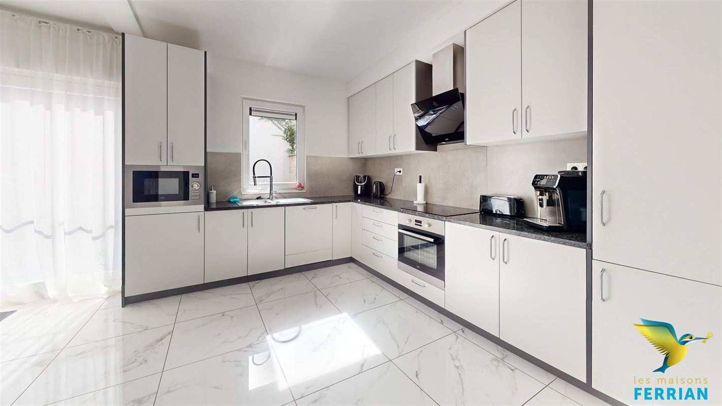 Maison unifamiliale à BOUFFIOULX (3 chambres)