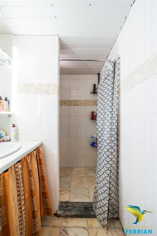 Maison unifamiliale à NEERHEYLISSEM (4 chambres)