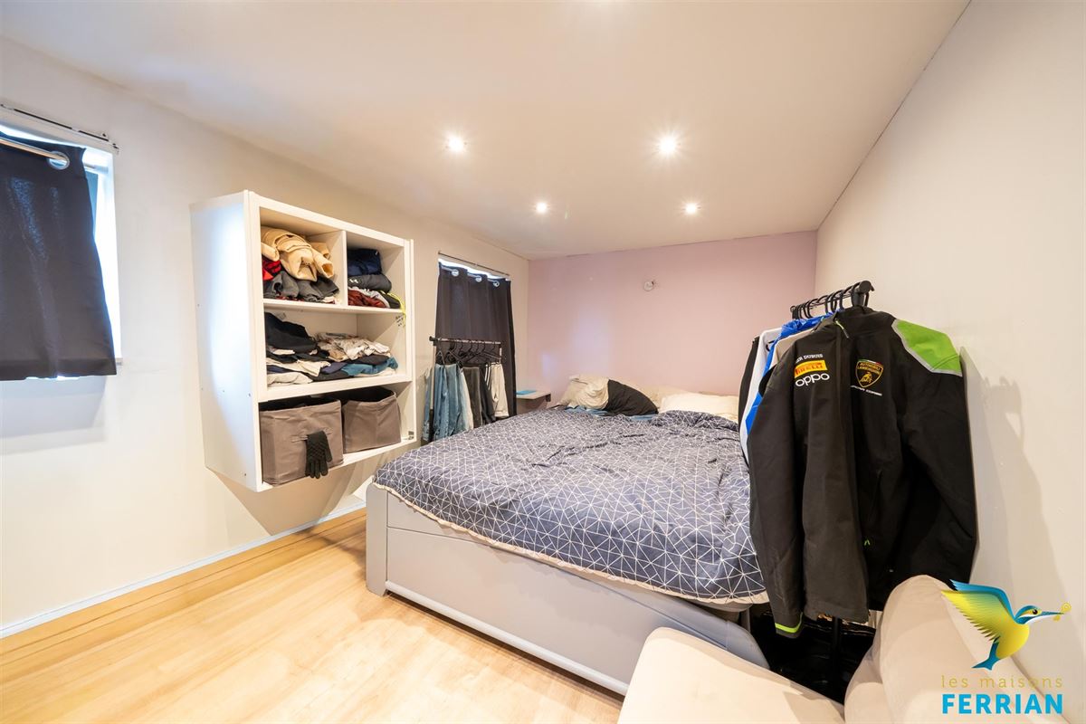 Maison unifamiliale à NEERHEYLISSEM (4 chambres)