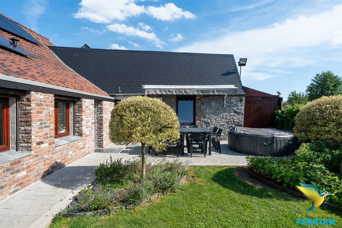 Propriété de caractère à Ermeton-Sur-Biert (4 chambres)